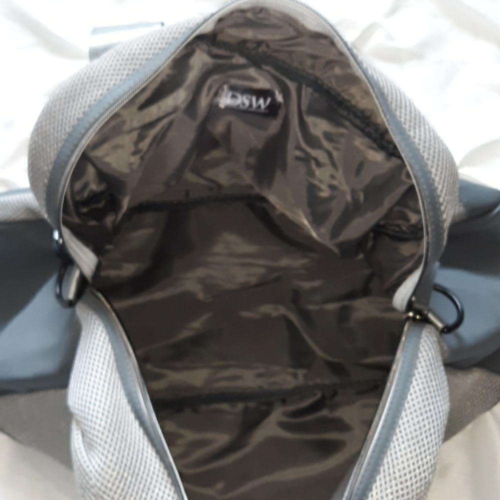 DSW Mesh Duffle Bag - Picture 12 of 16